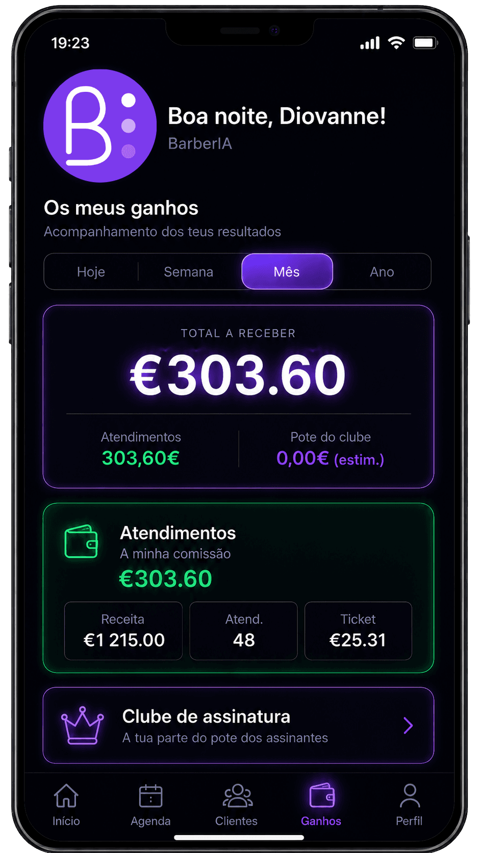 Ecrã Os meus ganhos na app do barbeiro do BarberIA: total a receber de €303,60 no mês, comissão sobre atendimentos, receita gerada de €1215,00, 48 atendimentos, ticket médio de €25,31 e acesso ao pote do clube de assinatura.